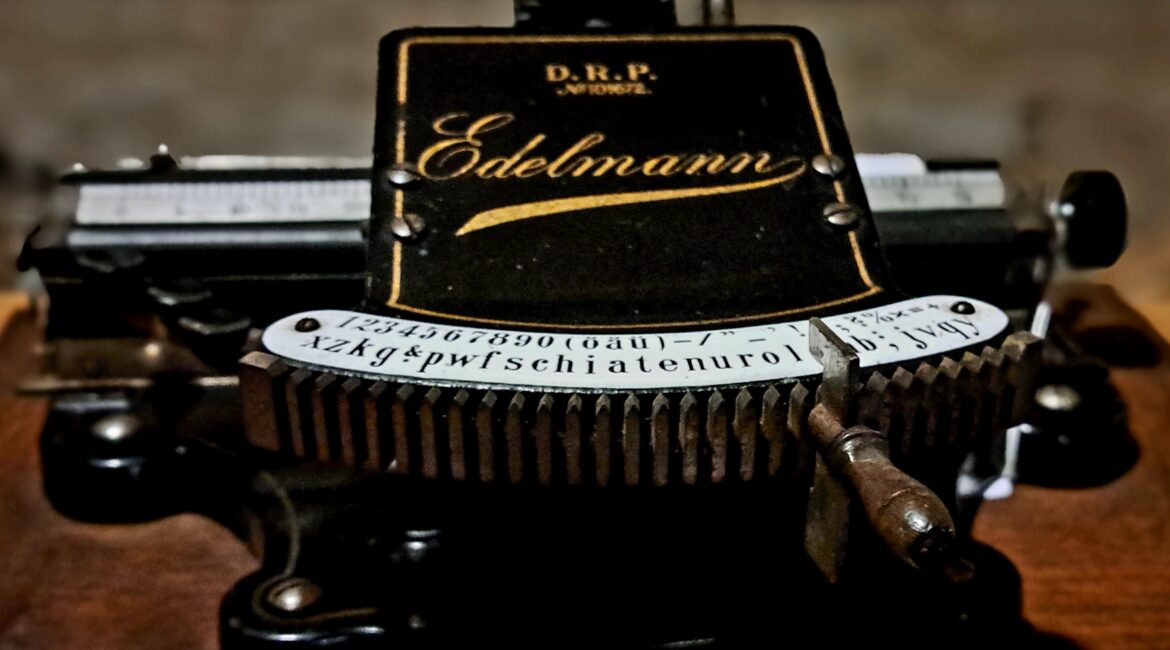 Edelmann typewriter